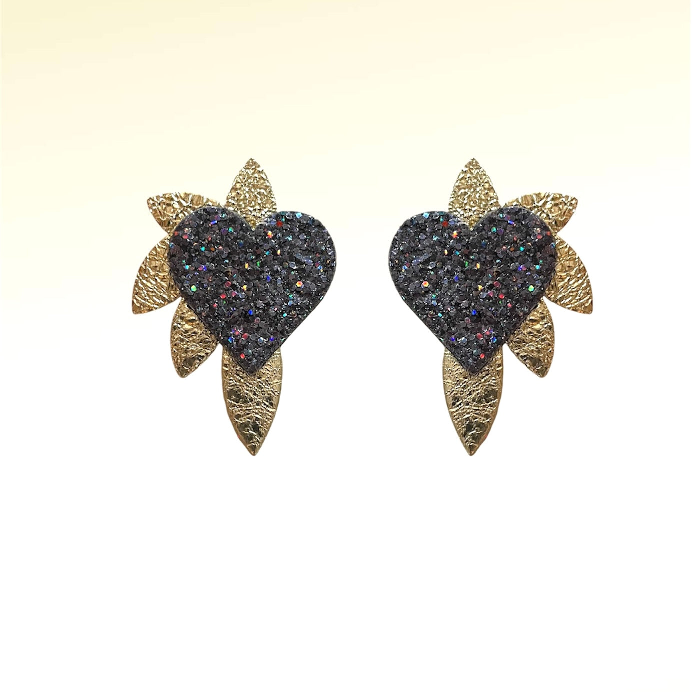 Boucles d’oreilles en cuir Cœur de Pirate