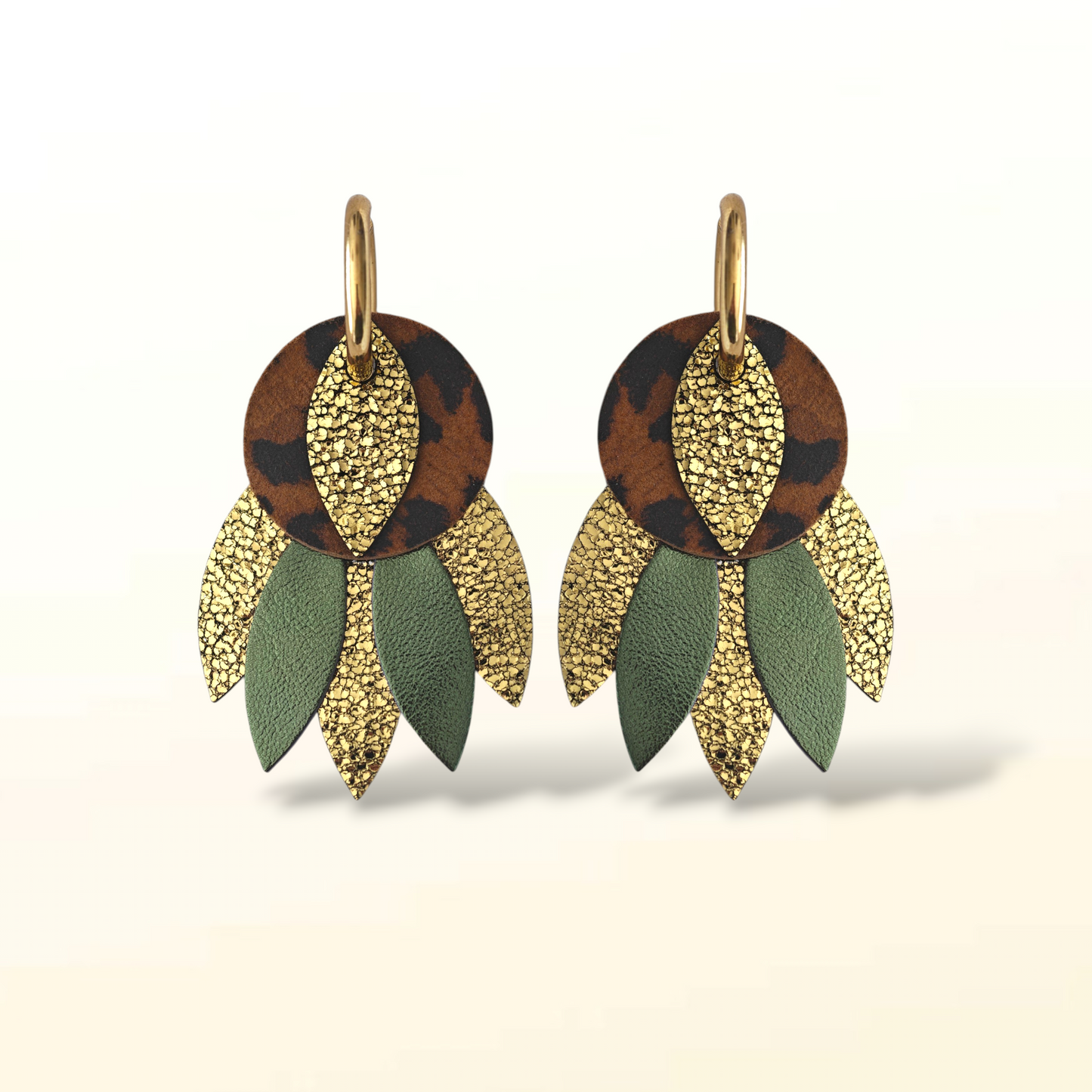 Boucles d'oreilles en cuir Maya (Créoles)