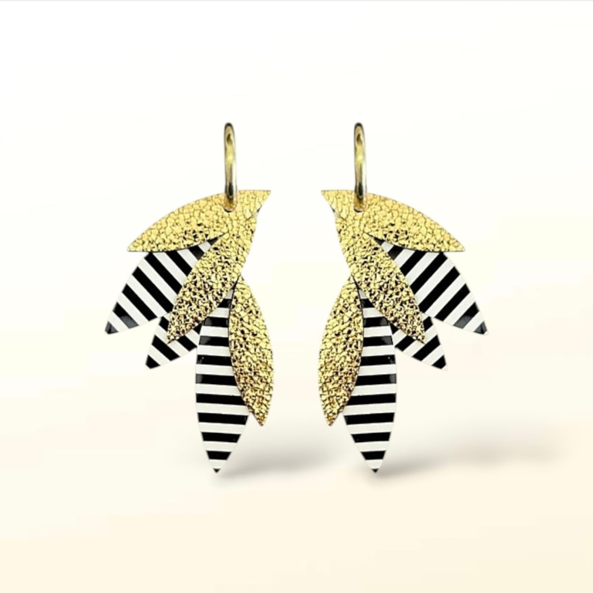 Boucles d'oreilles en cuir Fidji (créoles)