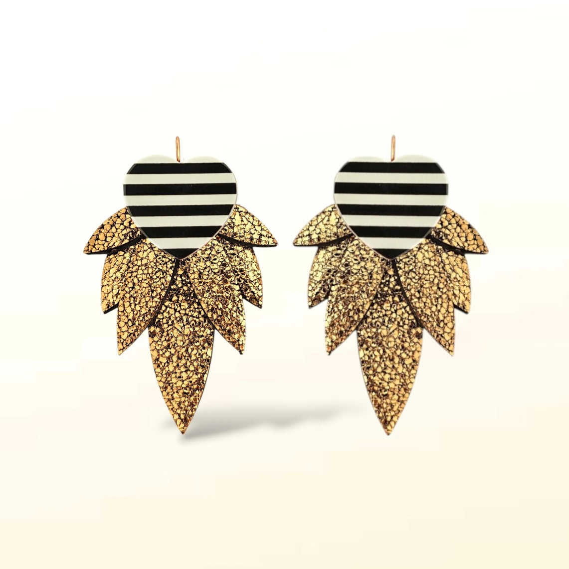 Boucles d'oreilles en cuir Nikita (Dormeuses)