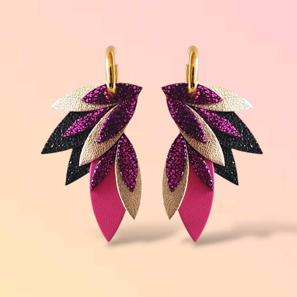 Boucles d'oreilles en cuir Miss Fidji (Créoles)
