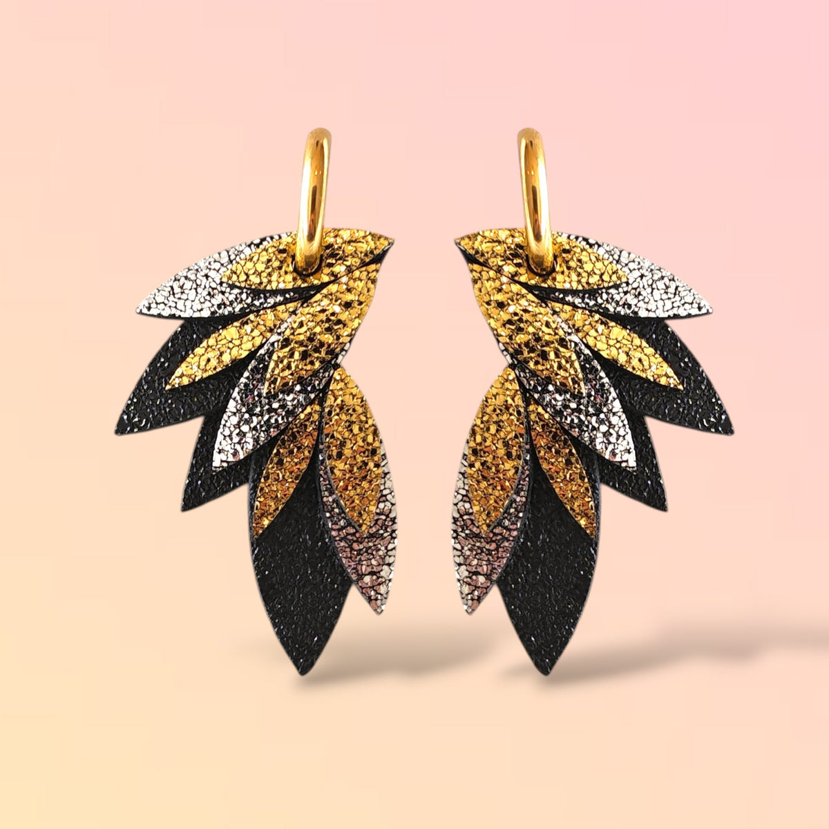 Boucles d'oreilles en cuir Miss Fidji (Créoles)